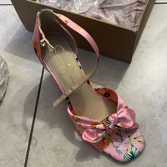 Jessica Simpson Delirah Wedges Sandal - multi color - styled with bow detail - Picture 8 of 10